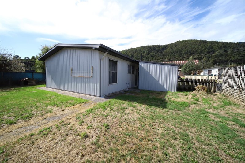 Photo - 22 Beech Drive, Rosebery TAS 7470 - Image 13