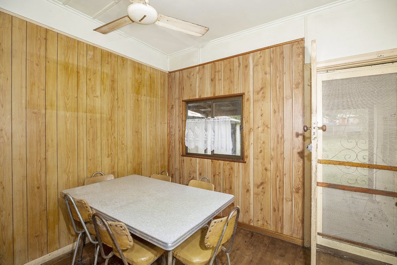 Photo - 22 Beeson Street, Cardiff South NSW 2285 - Image 6