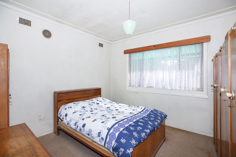 Photo - 22 Beeson Street, Cardiff South NSW 2285 - Image 8