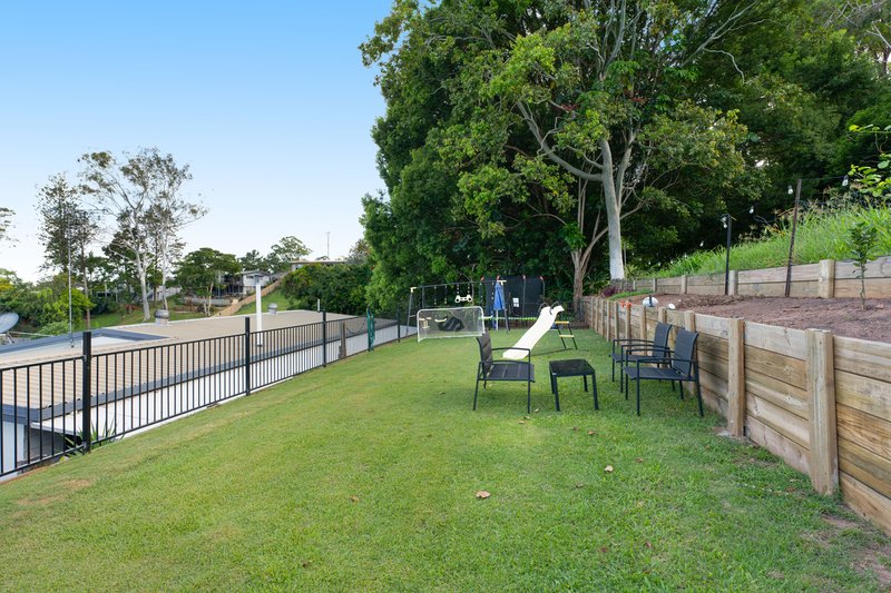 Photo - 22 Bega Street, Burnside QLD 4560 - Image 3