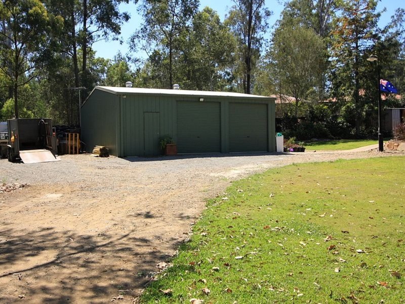 Photo - 22 Belinda Court, Munruben QLD 4125 - Image 24