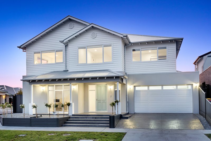 22 Bellinger Circuit, Craigieburn VIC 3064