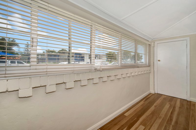 Photo - 22 Belmont Street, Swansea NSW 2281 - Image 6