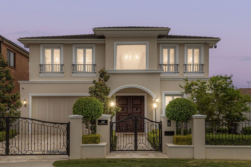 Photo - 22 Bennett Avenue, Roselands NSW 2196 - Image 2