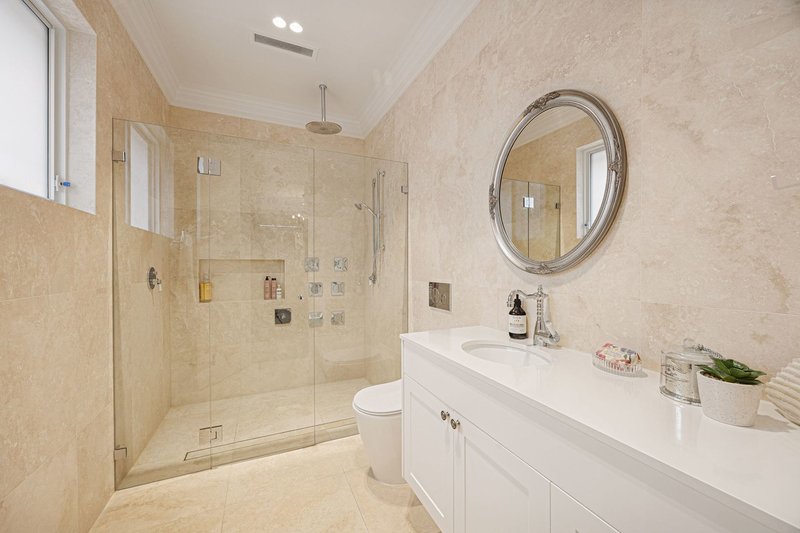 Photo - 22 Bennett Avenue, Roselands NSW 2196 - Image 20