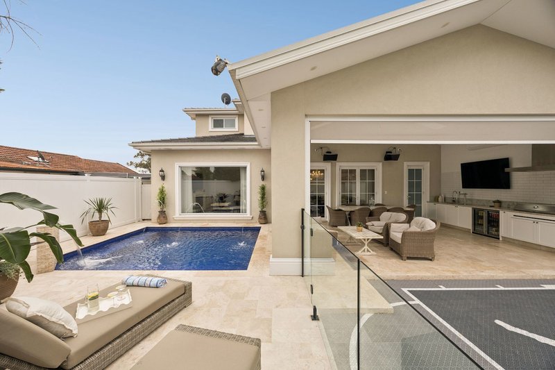 Photo - 22 Bennett Avenue, Roselands NSW 2196 - Image 24