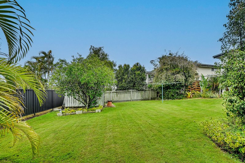 Photo - 22 Bennetts Road, Everton Hills QLD 4053 - Image 21