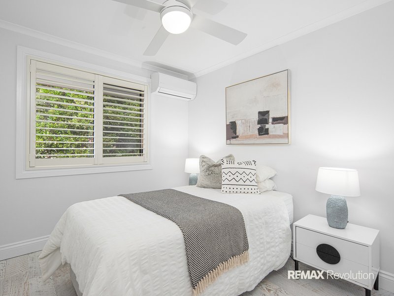 Photo - 22 Bentley Court, Mansfield QLD 4122 - Image 19