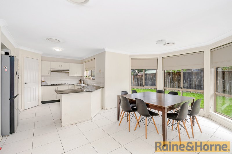 Photo - 22 Bentwood Terrace, Stanhope Gardens NSW 2768 - Image 3