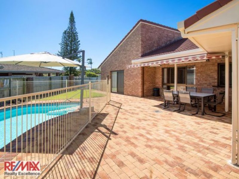 Photo - 22 Bermagui Crescent, Buddina QLD 4575 - Image 16