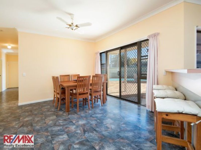 Photo - 22 Bermagui Crescent, Buddina QLD 4575 - Image 7