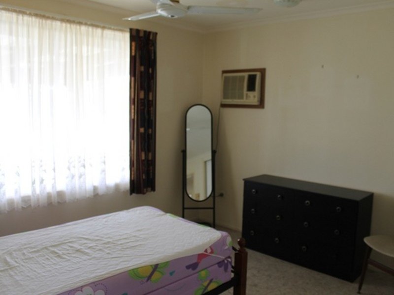 Photo - 22 Bevington Street, Tannum Sands QLD 4680 - Image 7