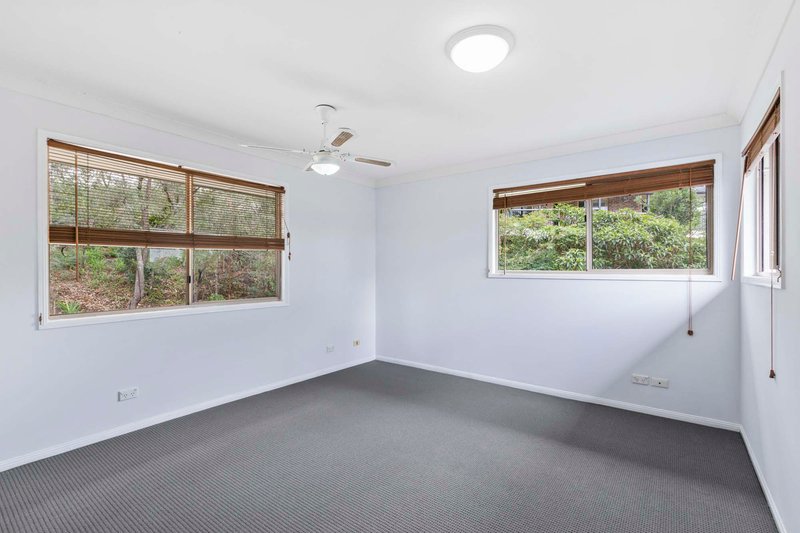 Photo - 22 Birnam Place, Ferny Grove QLD 4055 - Image 16