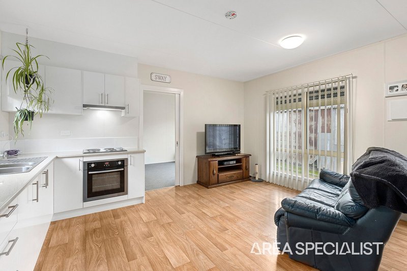 Photo - 22 Blackmore Avenue, Leongatha VIC 3953 - Image 15