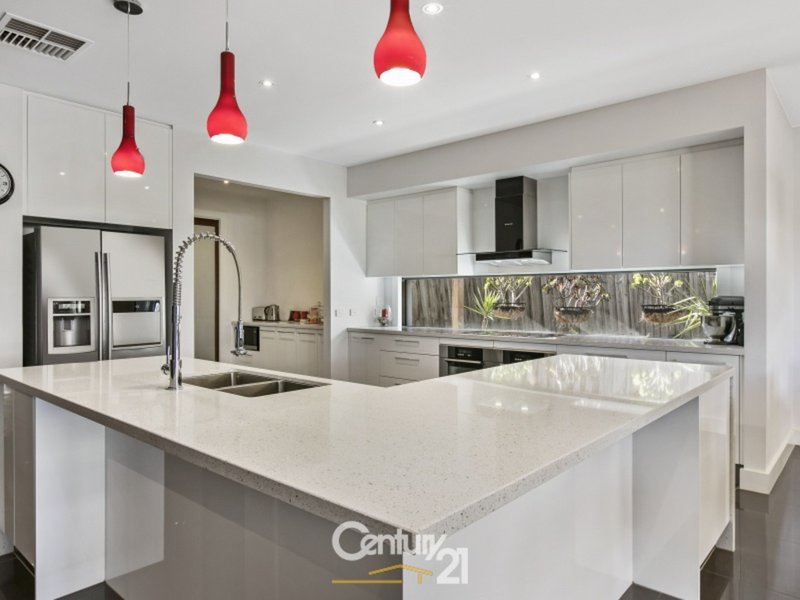 Photo - 22 Bligh Boulevard, Pakenham VIC 3810 - Image 6