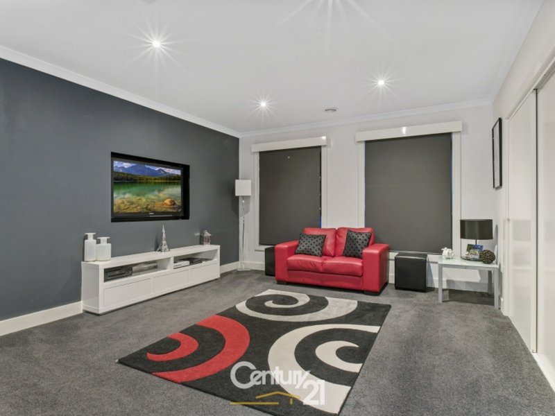 Photo - 22 Bligh Boulevard, Pakenham VIC 3810 - Image 15