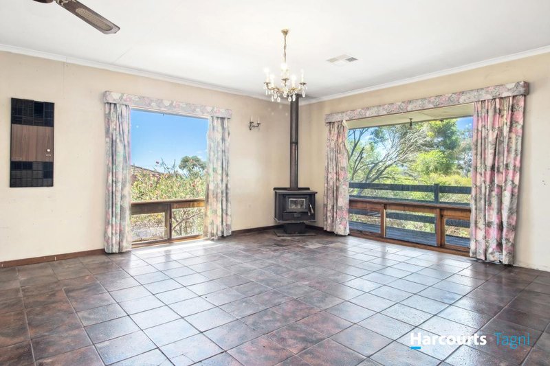 Photo - 22 Bonneyview Road, Flagstaff Hill SA 5159 - Image 9