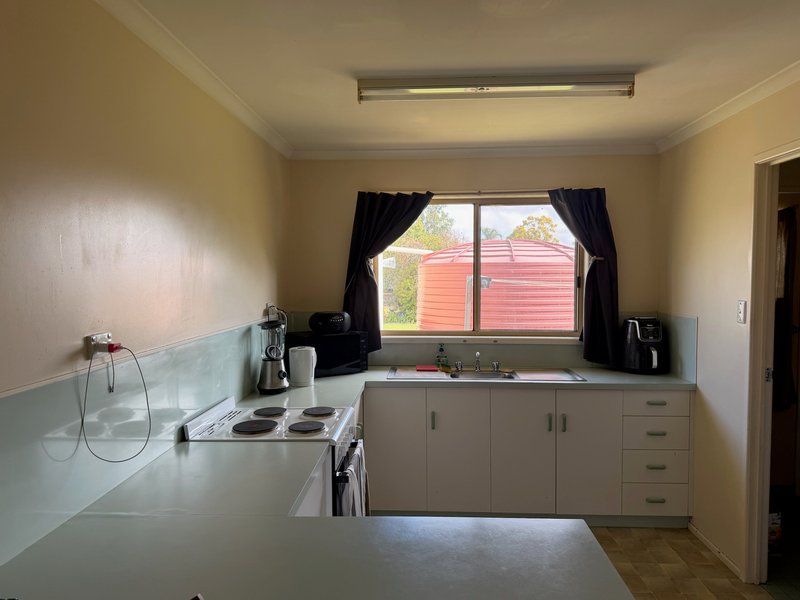 Photo - 22 Booth Street, Kingaroy QLD 4610 - Image 7