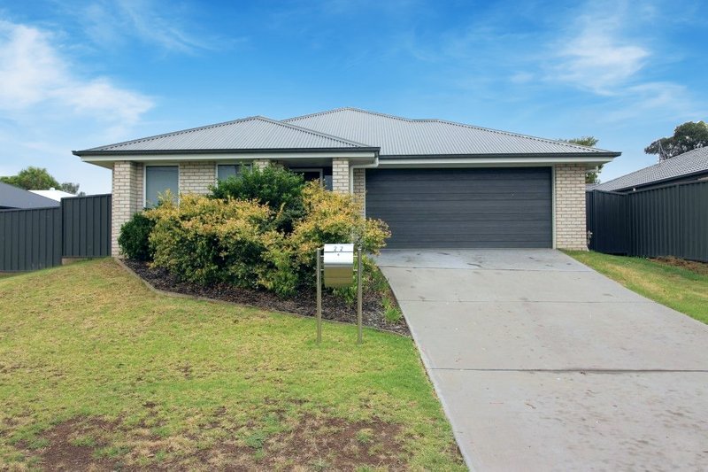 22 Booth Street, Kurri Kurri NSW 2327