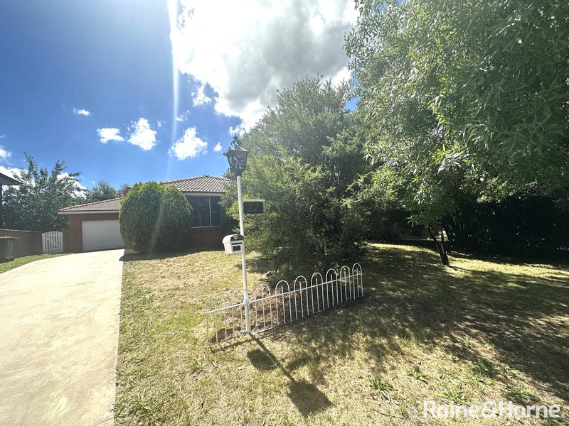 22 Boronia Crescent, Orange NSW 2800