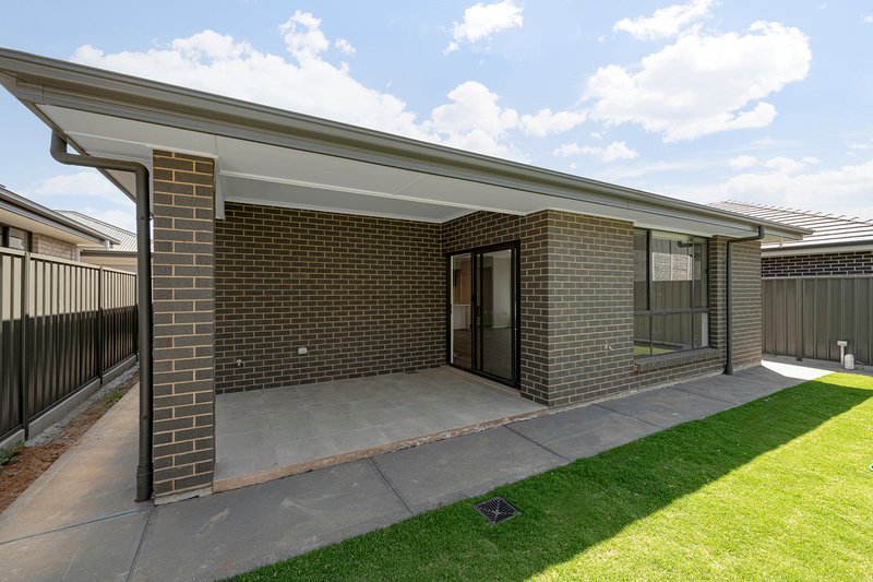 Photo - 22 Botanic Avenue, Mount Barker SA 5251 - Image 16