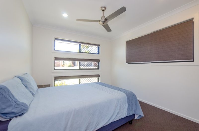 Photo - 22 Bottlebrush Drive, Kirkwood QLD 4680 - Image 9