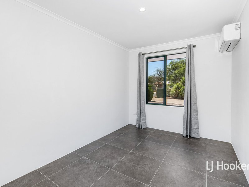 Photo - 22 Bougainvilia Avenue, East Side NT 0870 - Image 10