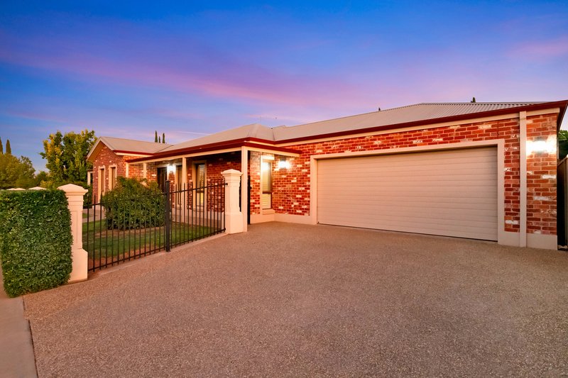 Photo - 22 Bozzi Court, Mildura VIC 3500 - Image 2