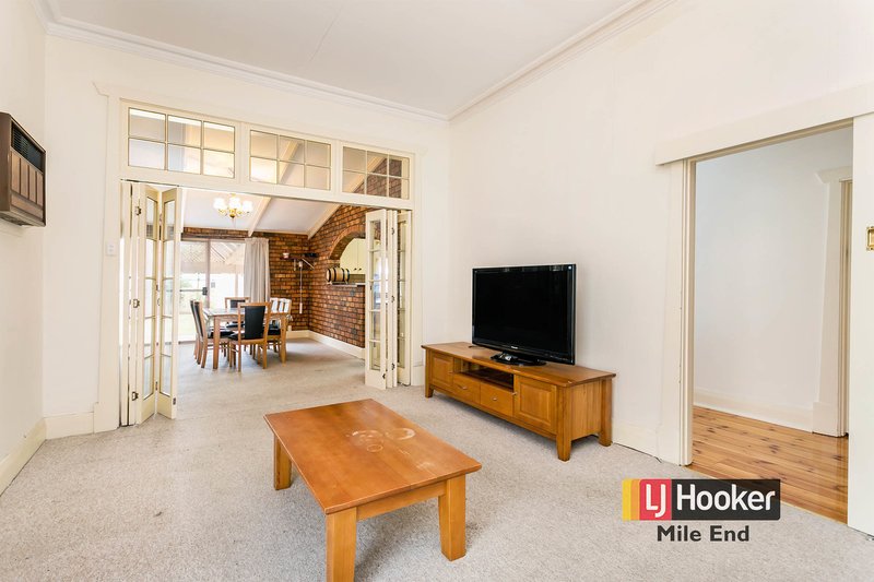 Photo - 22 Bransby Avenue, North Plympton SA 5037 - Image 10