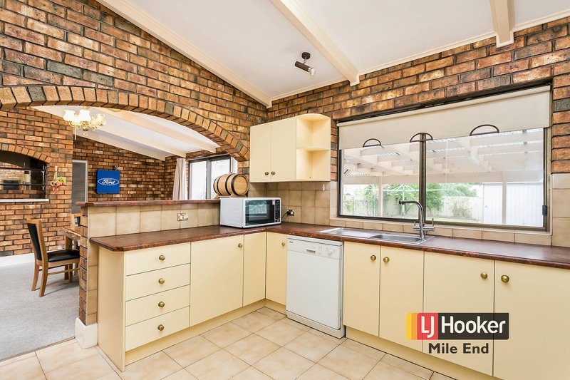 Photo - 22 Bransby Avenue, North Plympton SA 5037 - Image 17