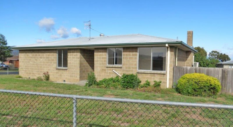 22 Britten Street, New Norfolk TAS 7140