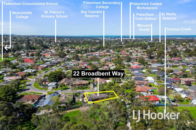 Photo - 22 Broadbent Way, Pakenham VIC 3810 - Image 3