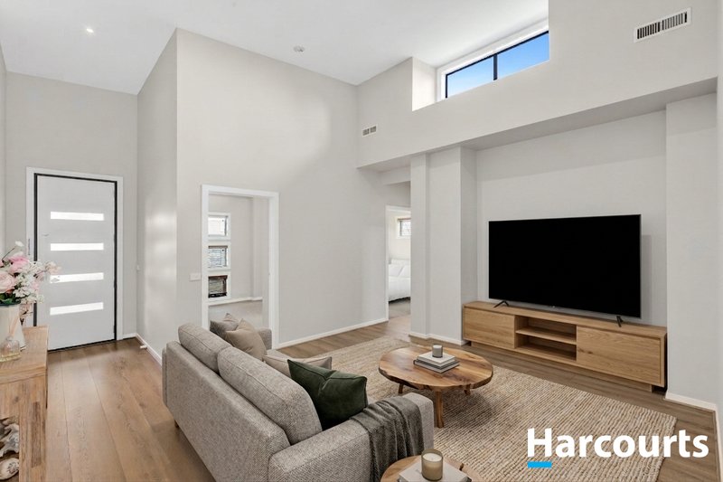 Photo - 22 Brompton Avenue, Curlewis VIC 3222 - Image 2