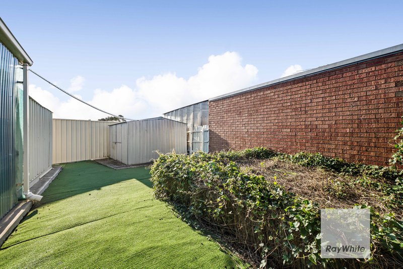 Photo - 2/2 Bronco Court, Meadow Heights VIC 3048 - Image 19