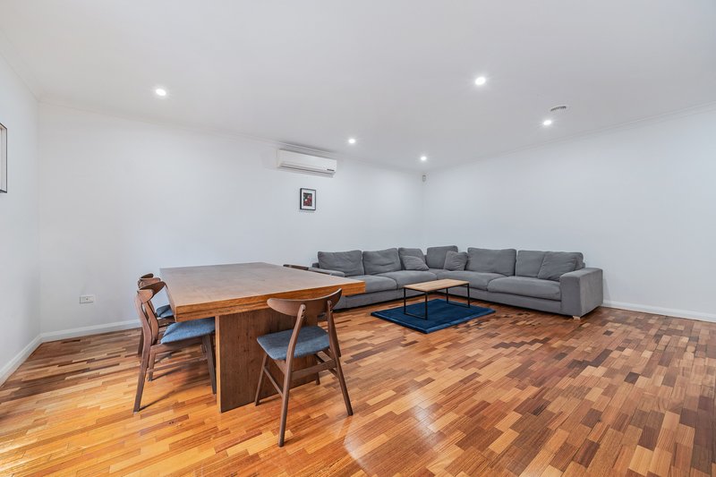 Photo - 22 Brookvale Court, Roxburgh Park VIC 3064 - Image 7
