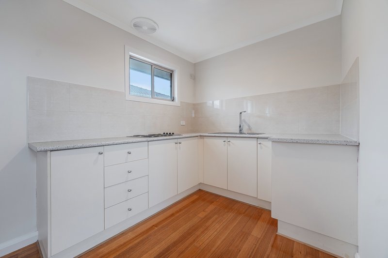 Photo - 22 Brookvale Court, Roxburgh Park VIC 3064 - Image 27