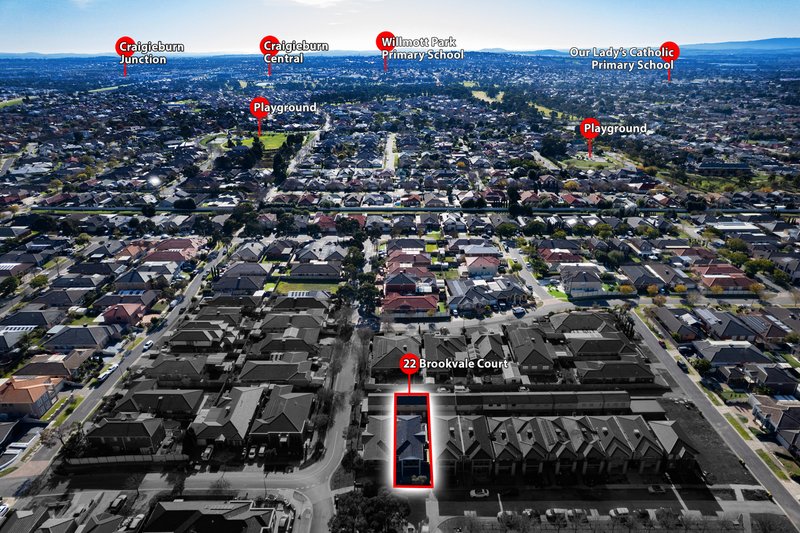 Photo - 22 Brookvale Court, Roxburgh Park VIC 3064 - Image 34