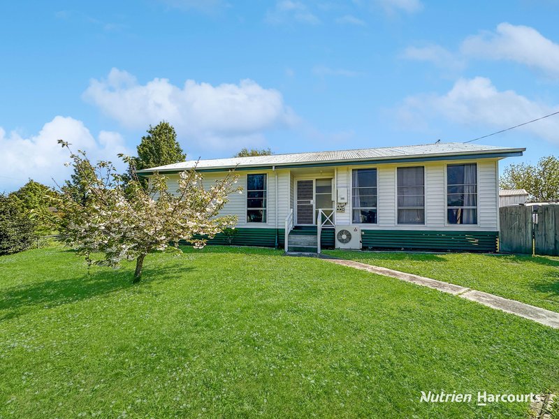 22 Bruce Street, Yarram VIC 3971