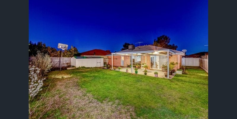 Photo - 22 Buchan Court, Hoppers Crossing VIC 3029 - Image 13