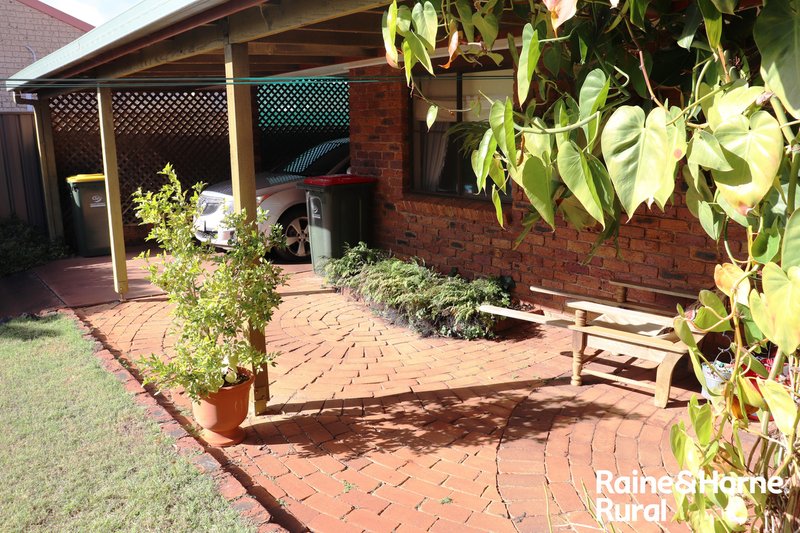 22 Buckingham , Kingaroy QLD 4610