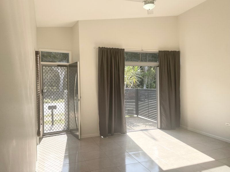 Photo - 22 Bunya Way, Andergrove QLD 4740 - Image 3