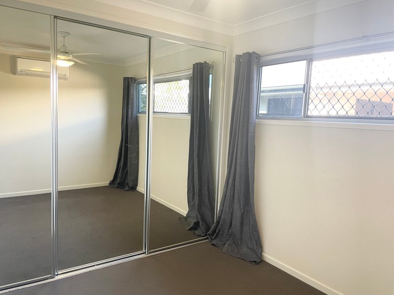 Photo - 22 Bunya Way, Andergrove QLD 4740 - Image 4