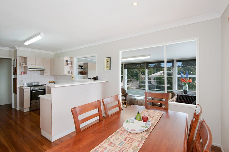 Photo - 22 Burchell Street, Carina QLD 4152 - Image 3