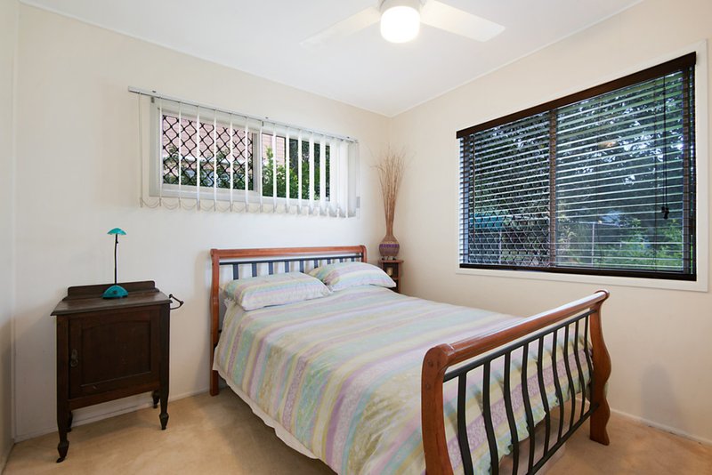 Photo - 22 Burchell Street, Carina QLD 4152 - Image 7