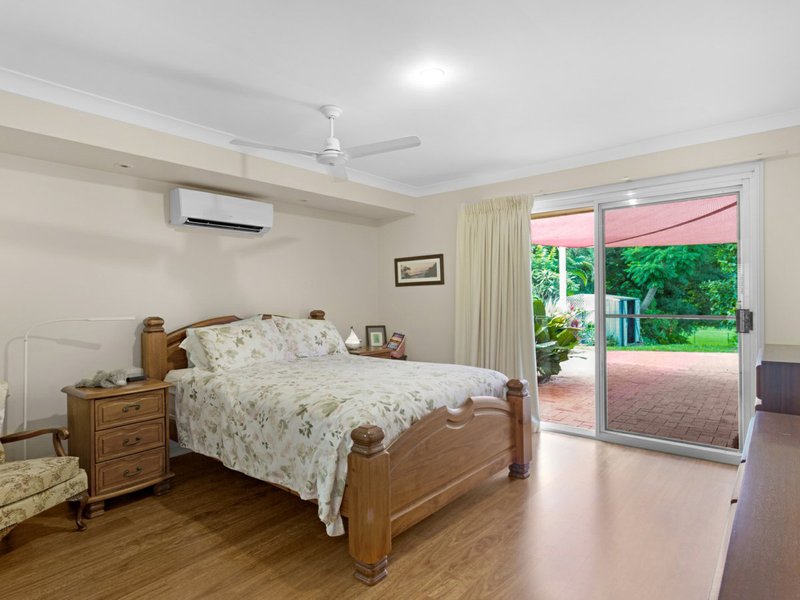 Photo - 22 Burke Crescent, Mudgeeraba QLD 4213 - Image 11