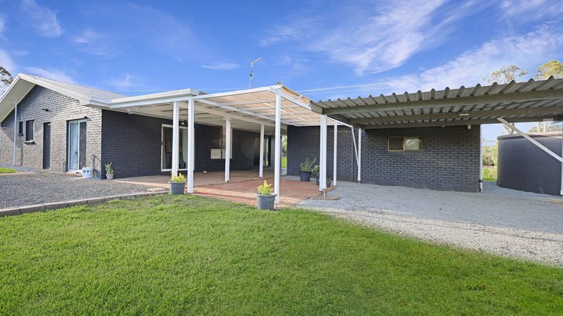 Photo - 22 Burkes Road, Gowrie Junction QLD 4352 - Image 18