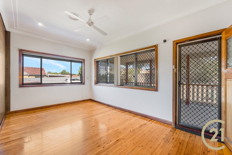 Photo - 22 Burnett Street, Merrylands NSW 2160 - Image 6
