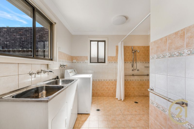 Photo - 22 Burnett Street, Merrylands NSW 2160 - Image 16