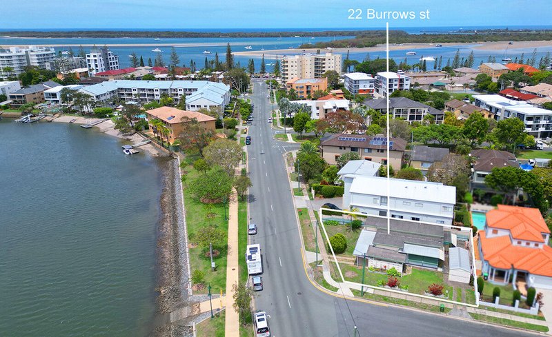 22 Burrows Street, Biggera Waters QLD 4216