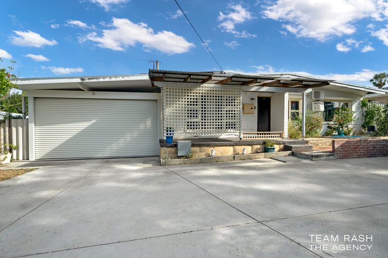 22 Burtenshaw Way, Calista WA 6167